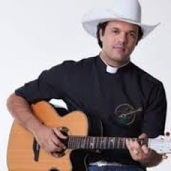 PADRE ALEXANDRO CAMPOS